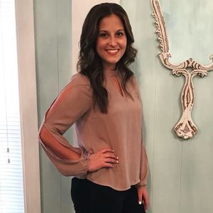 Meet your Posher, Emily